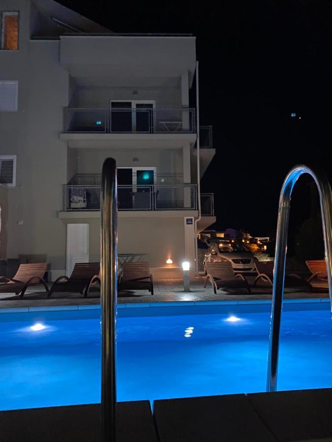 Apartments Carpe Diem Primošten Eksteriør bilde