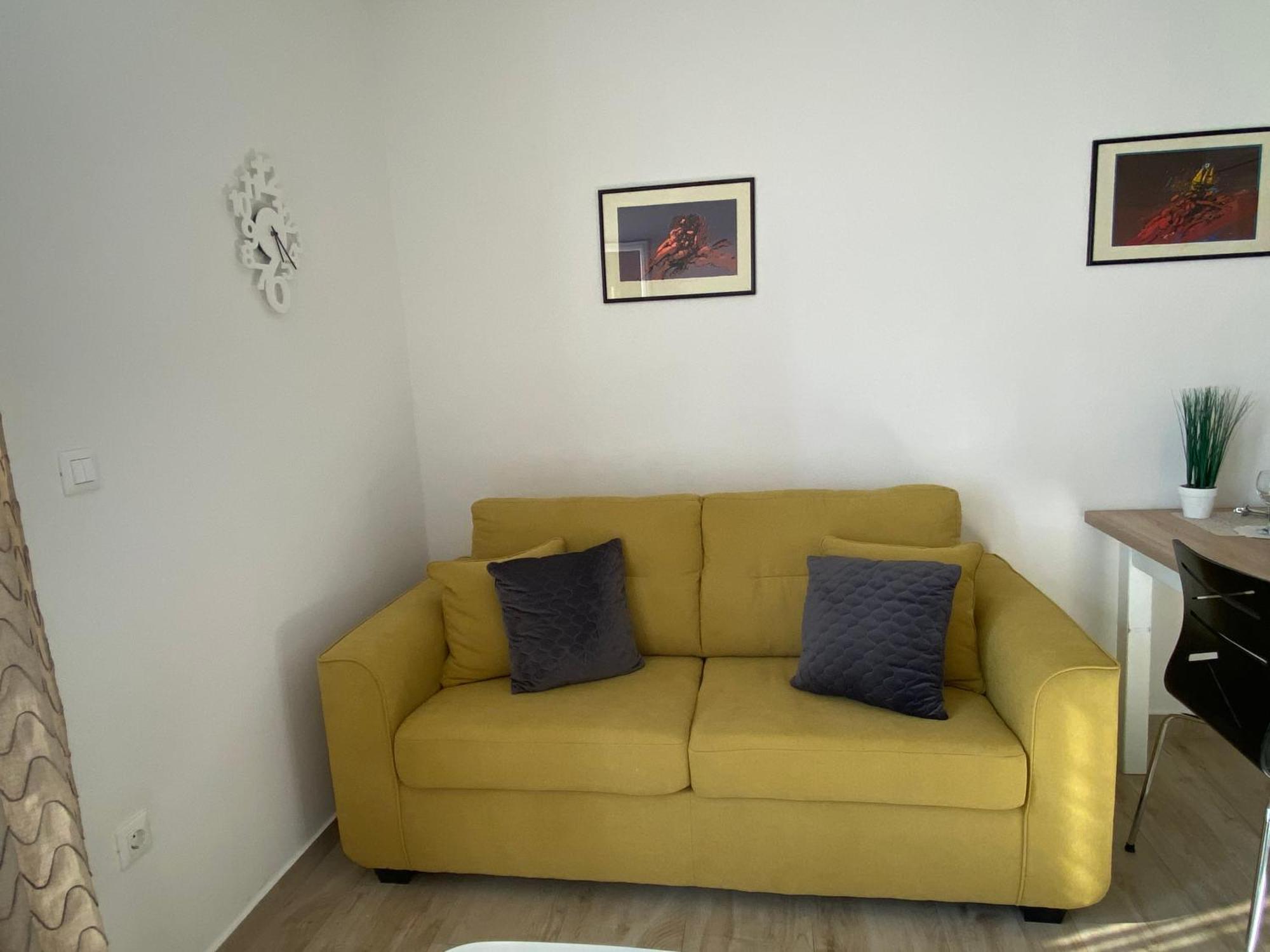 Apartments Carpe Diem Primošten Rom bilde
